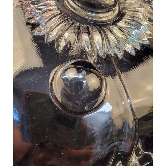 Vintage Indiana Glass "Sunflower" Three-Footed Serving Bowl - Picture 13 of 14